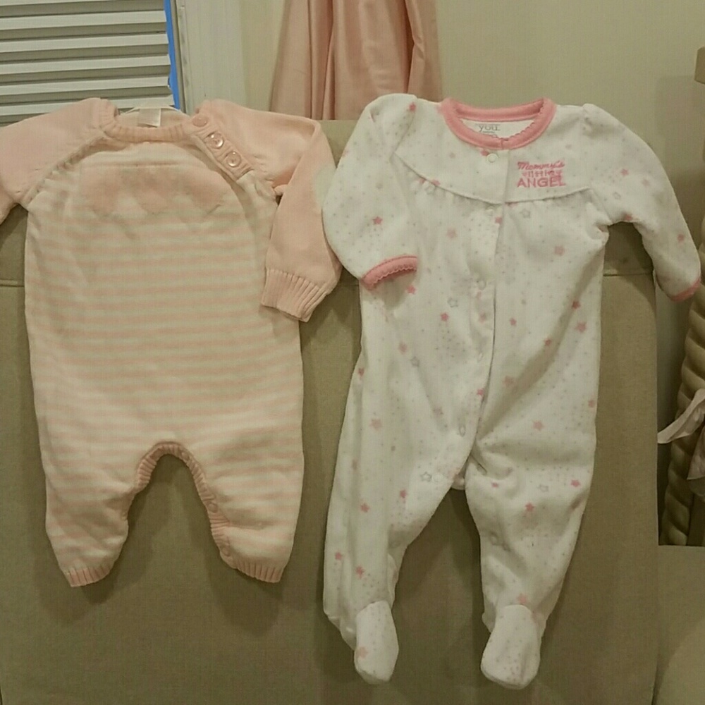 Bundle of 2 NB Baby girl